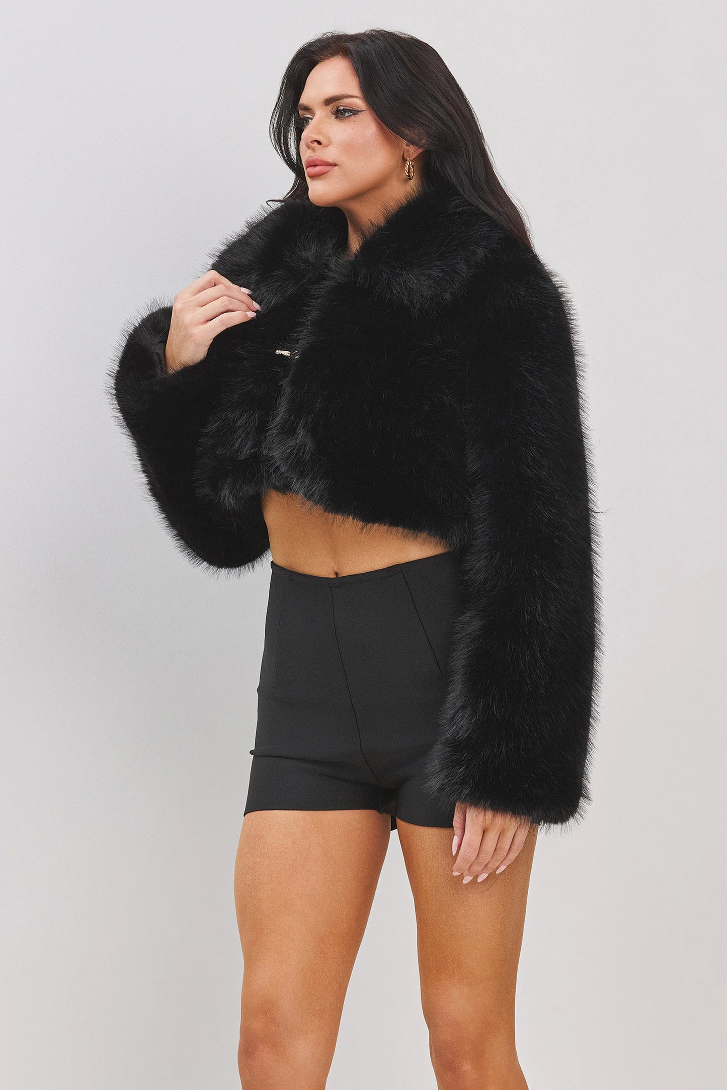 LONG SLV CROP FAUX FUR JACKET